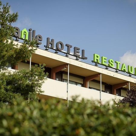 Campanile Hotel & Restaurant Arnhem - Зевенаар Екстериор снимка